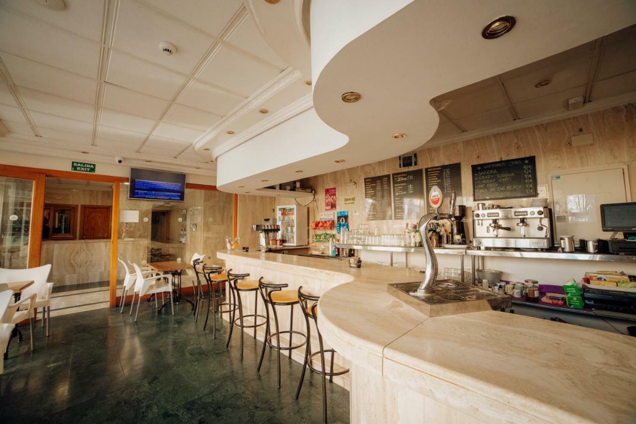 Apartamentos Palm Court Benidorm Kültér fotó