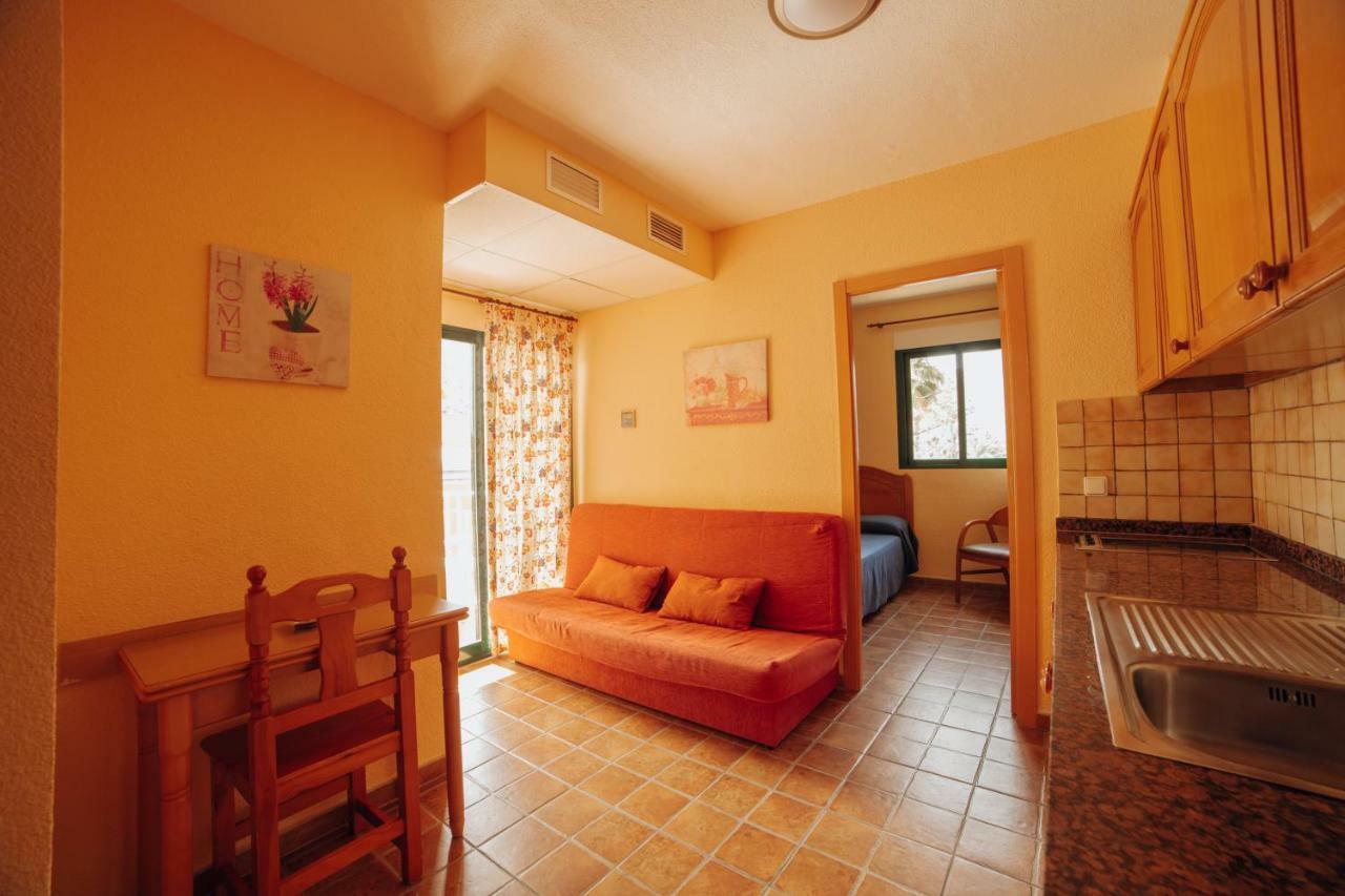 Apartamentos Palm Court Benidorm Kültér fotó