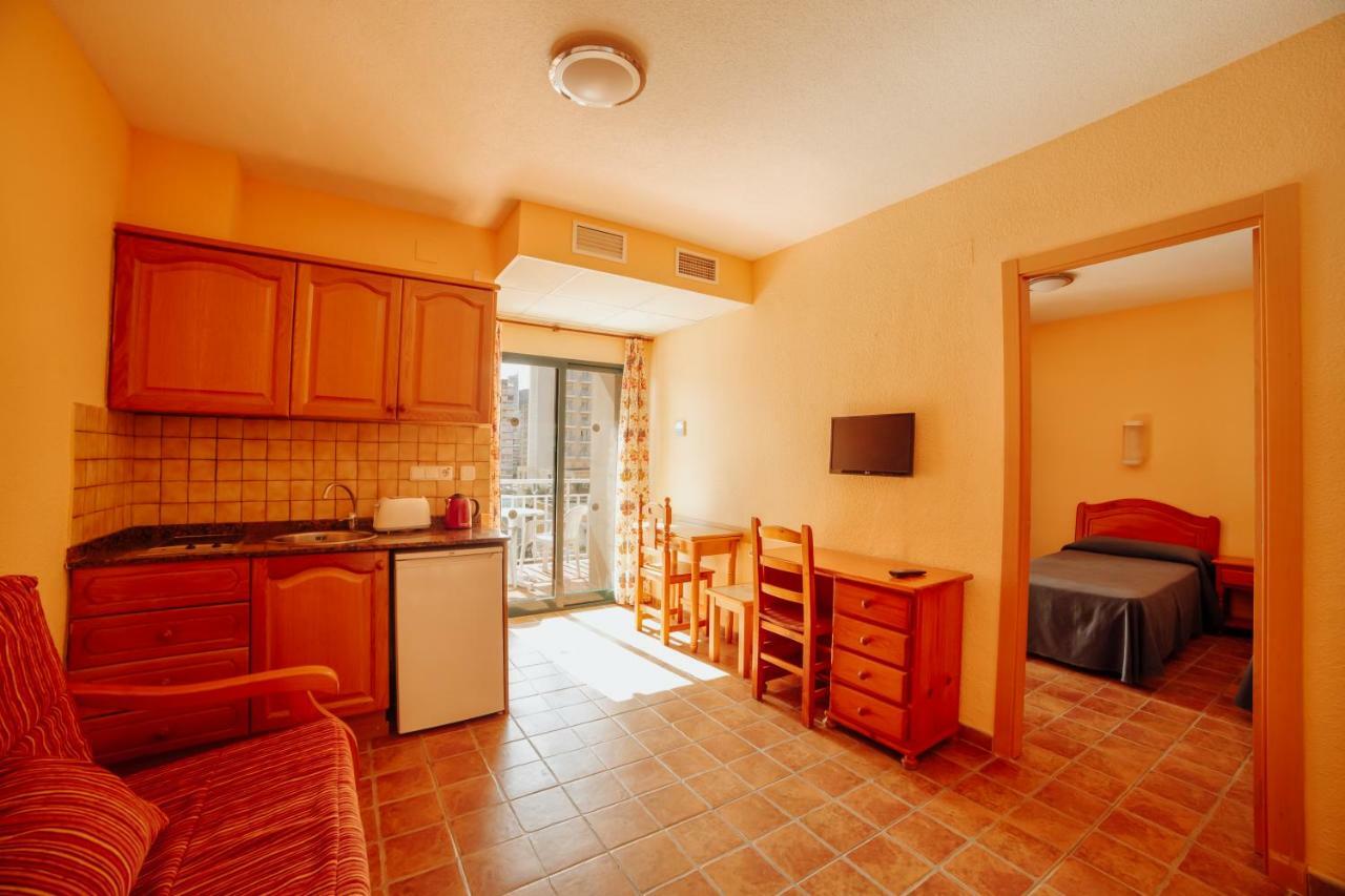 Apartamentos Palm Court Benidorm Kültér fotó