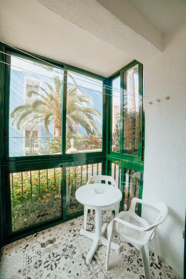 Apartamentos Palm Court Benidorm Kültér fotó